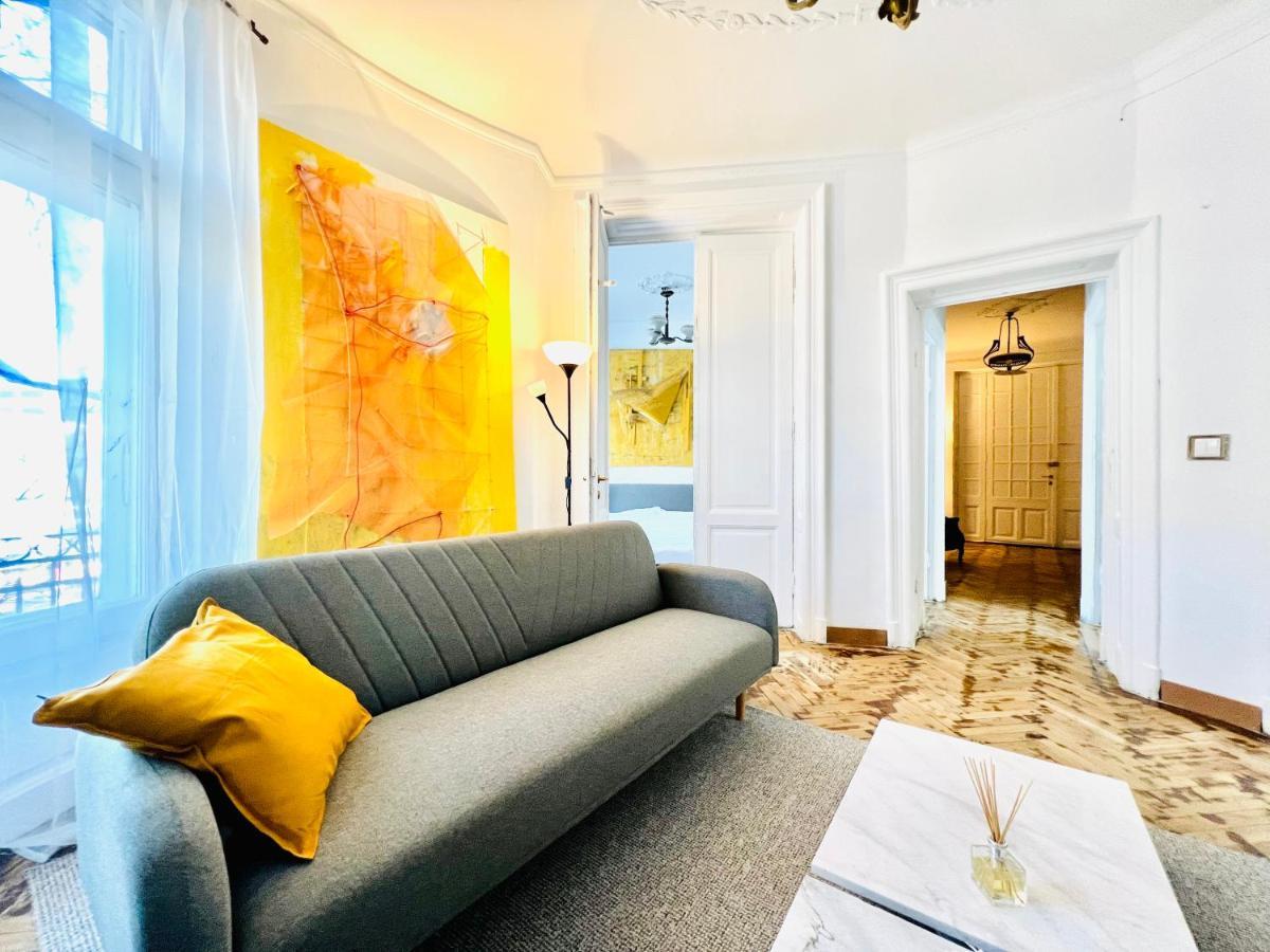 Sada Art Gallery Apartment Bucharest Exterior photo